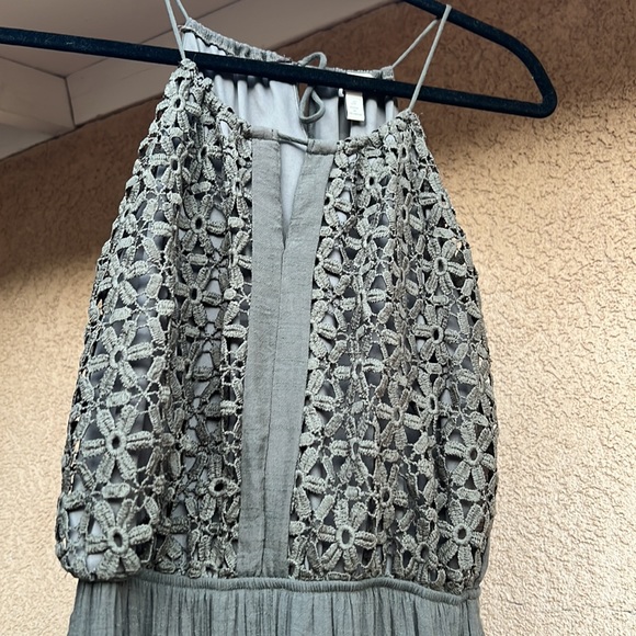 Floral Lace High Neck Dress - Picture 2 of 6